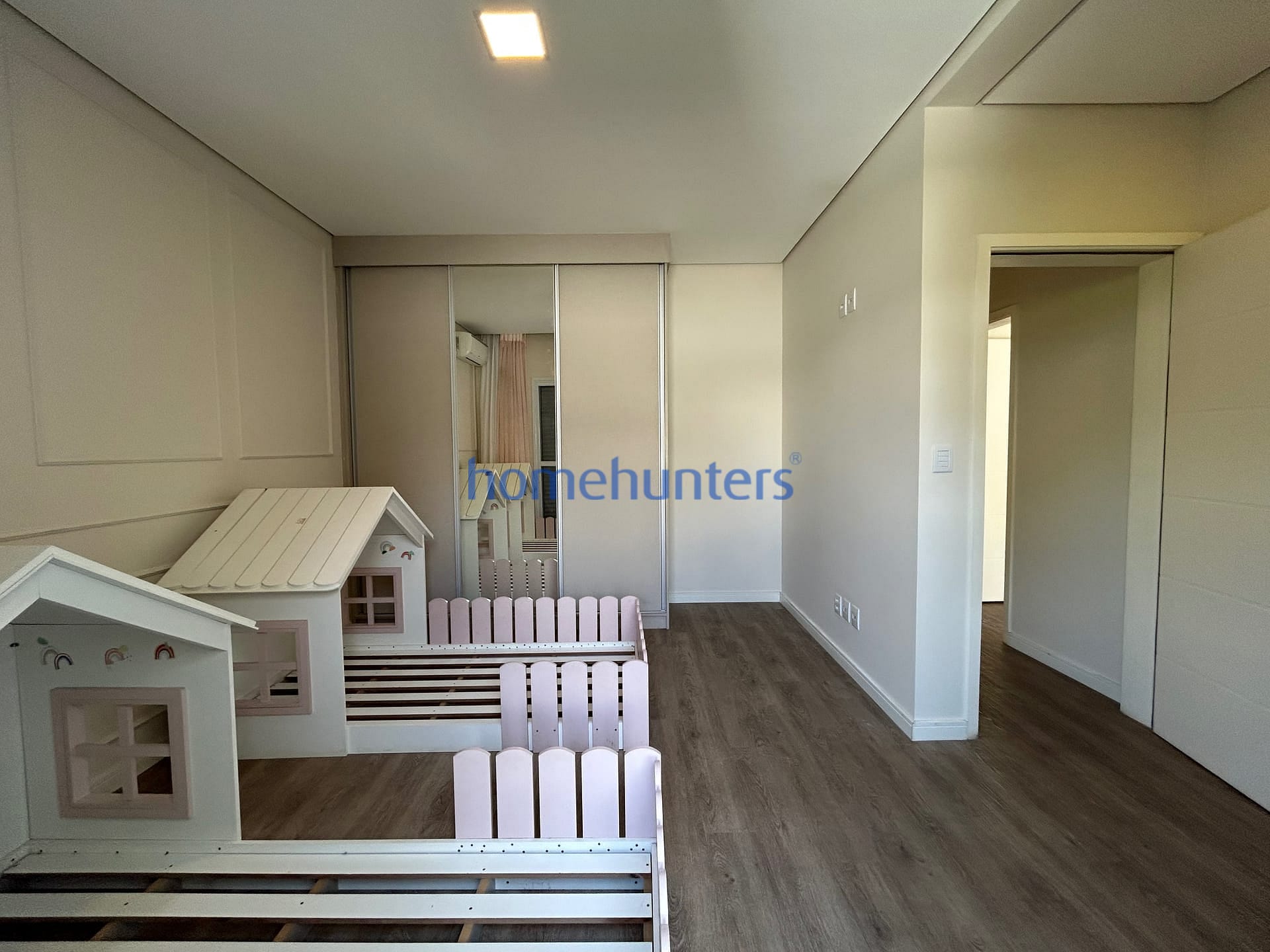 Casa, 4 quartos, 290 m² - Foto 62