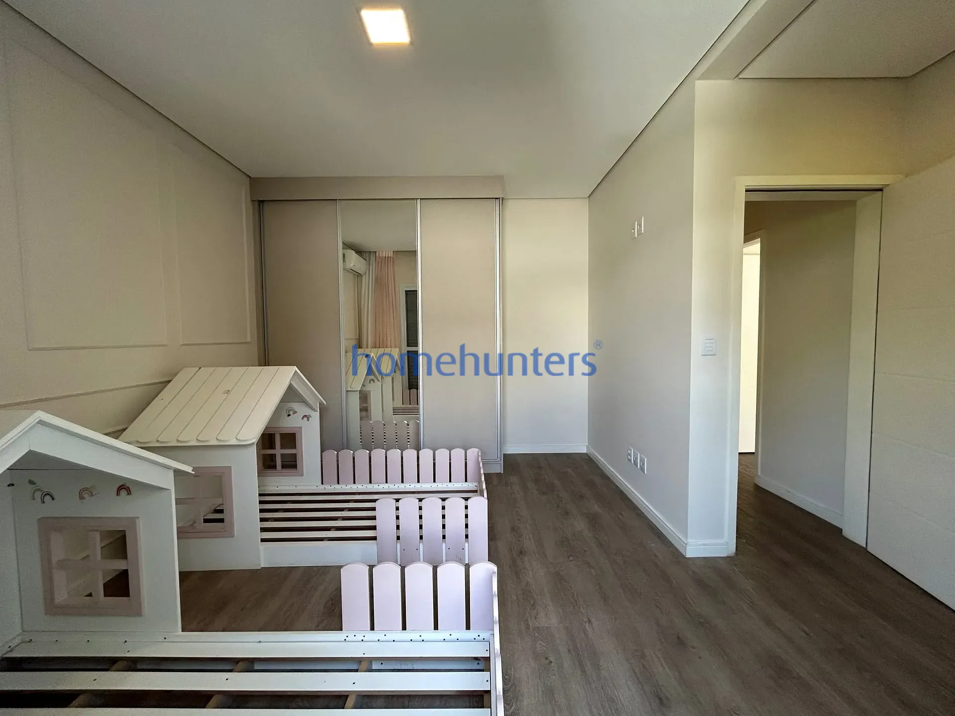 Casa, 4 quartos, 290 m² - Foto 62