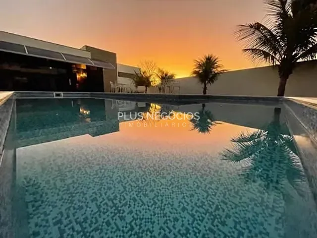 Casa com 1800m² 3 quartos e 5 banheiros, à venda, no bairro Condomínio Village Ipanema em Araçoiaba da Serra