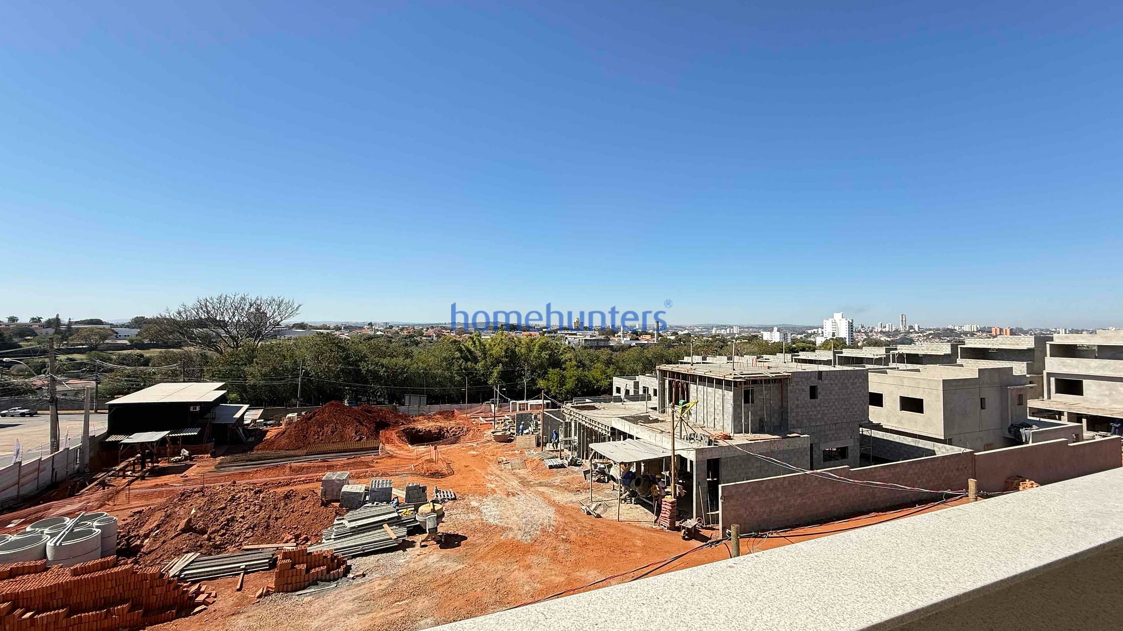 Casa à venda com 3 quartos, 136m² - Foto 29