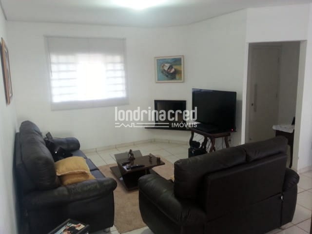 Casa, 2 quartos, 290 m² - Foto 2