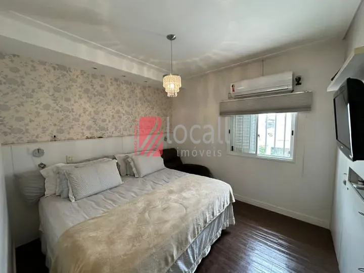 Casa de Condomínio com 4 quartos à venda e aluguel, 350m² — foto 36 de 44