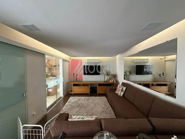 Casa de Condomínio com 4 quartos à venda e aluguel, 350m² — foto 9 de 44