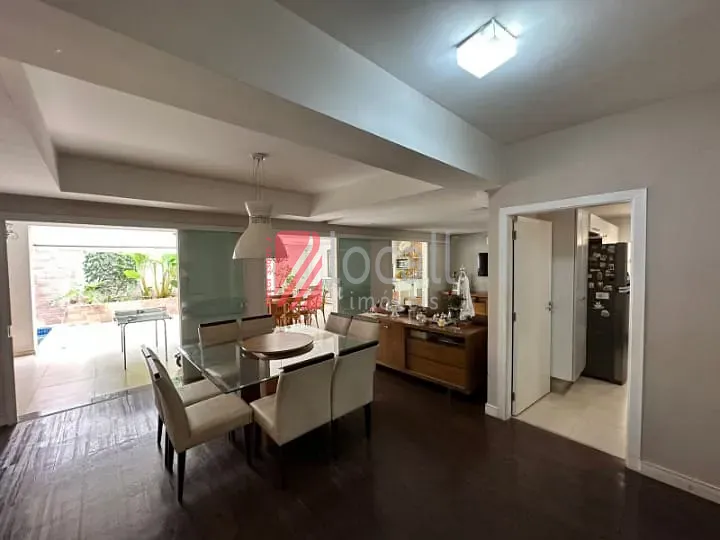 Casa de Condomínio com 4 quartos à venda e aluguel, 350m² — foto 6 de 44