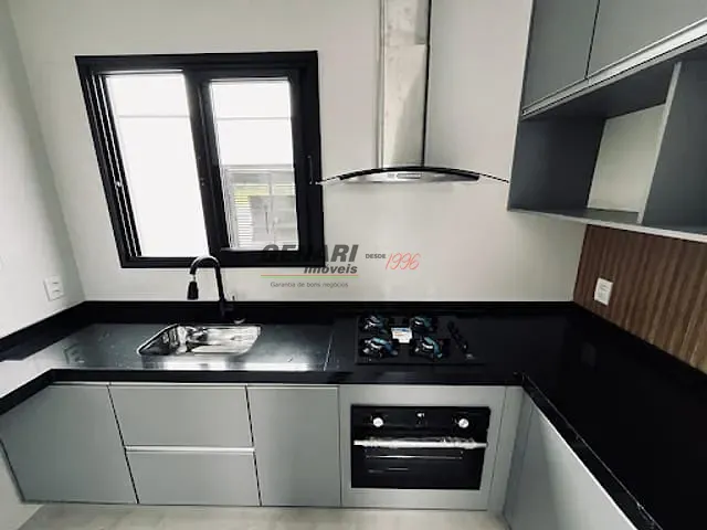 Casa com 150m² 3 quartos e 2 banheiros, à venda, no bairro Jardim Bom Sucesso em Indaiatuba