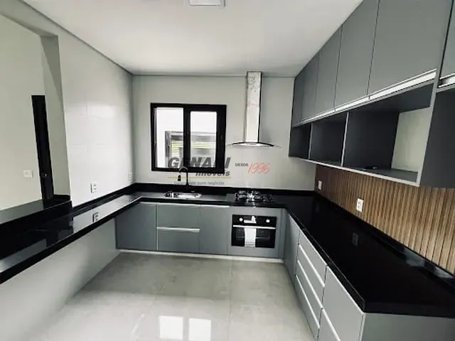 Casa com 150m² 3 quartos e 2 banheiros, à venda, no bairro Jardim Bom Sucesso em Indaiatuba