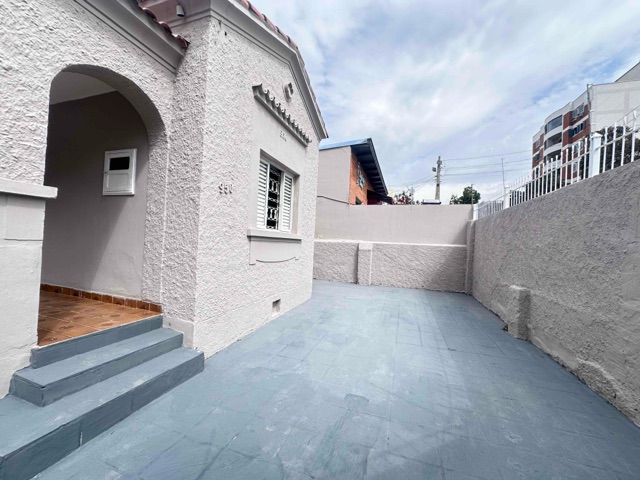 Foto do Casa - Casa para venda e locação, 3 quartos, quintal amplo, Ótima Localização na rua Tiradentes 950 -Vila Itapura, Campinas, SP | Home Hunters