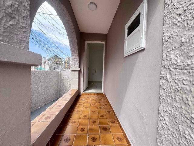 Foto do Casa - Casa para venda e locação, 3 quartos, quintal amplo, Ótima Localização na rua Tiradentes 950 -Vila Itapura, Campinas, SP | Home Hunters