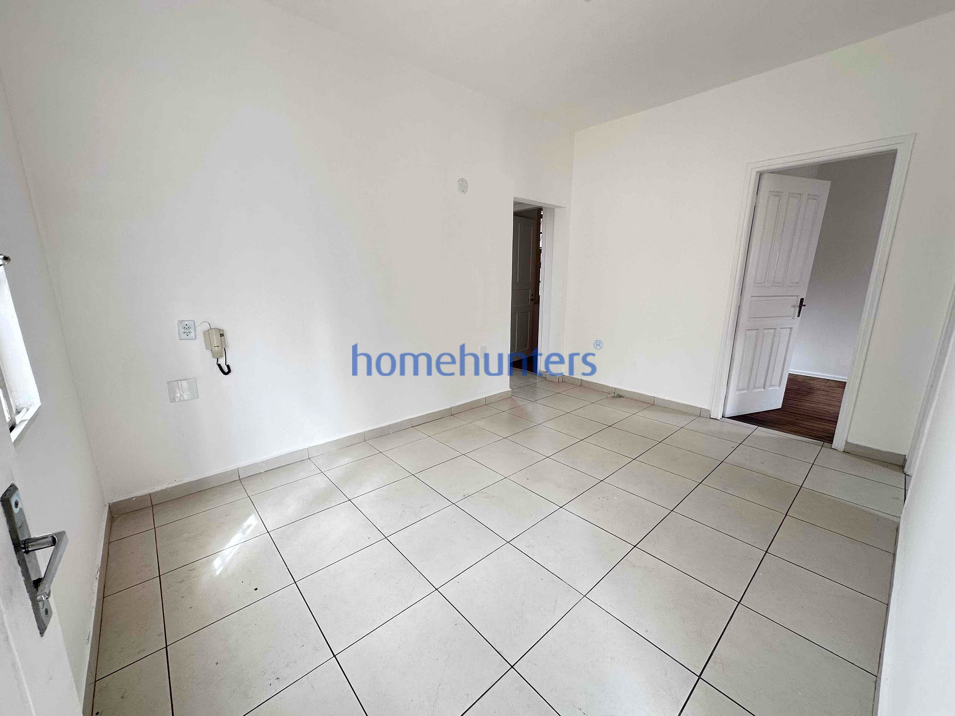 Casa à venda e aluguel com 3 quartos, 67m² - Foto 5
