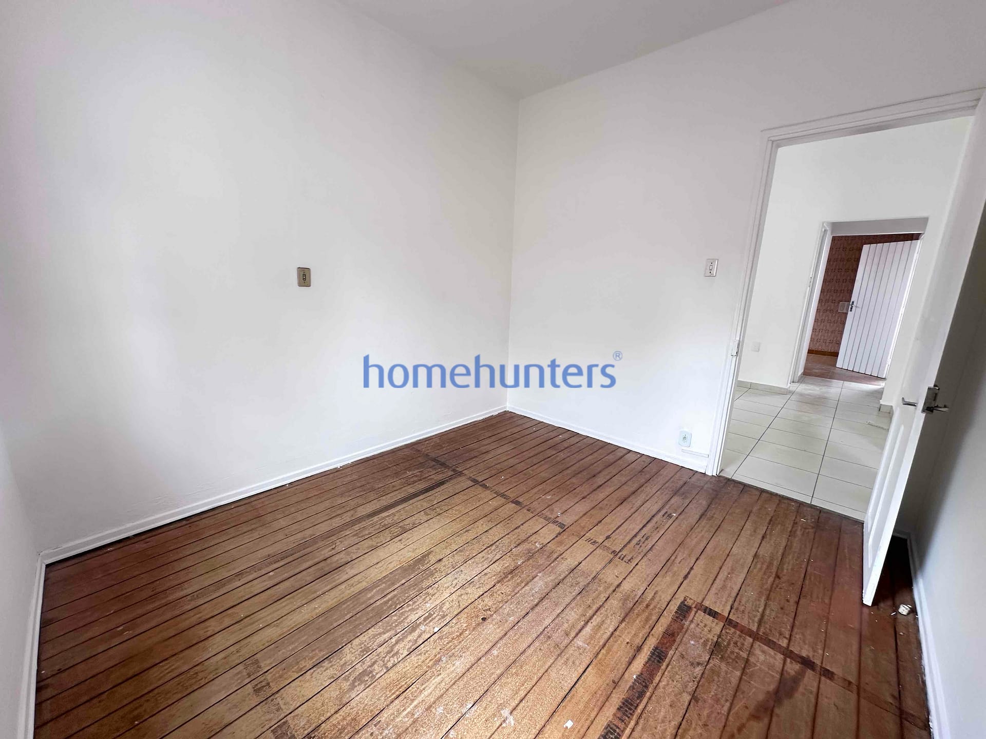 Casa à venda e aluguel com 3 quartos, 67m² - Foto 11