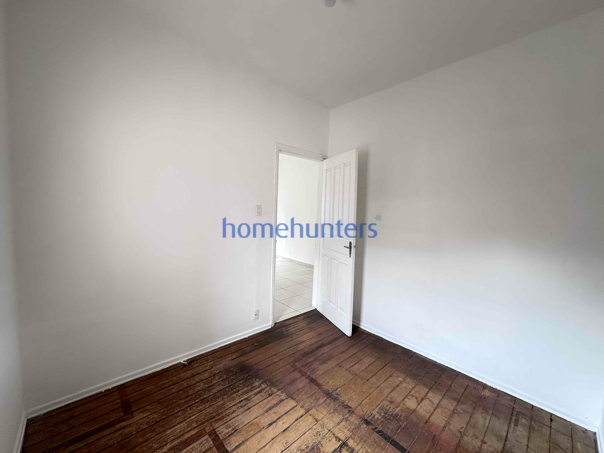 Casa à venda e aluguel com 3 quartos, 67m² - Foto 9