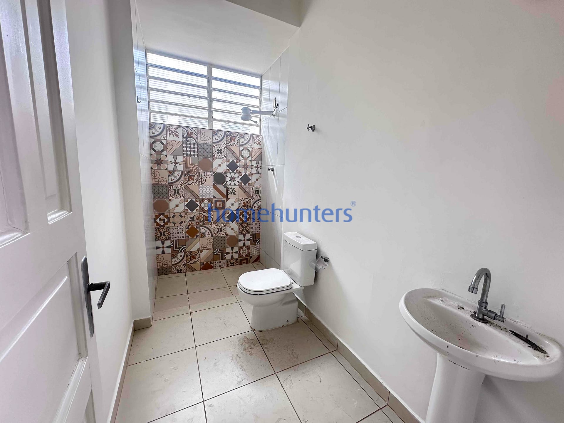 Casa à venda e aluguel com 3 quartos, 67m² - Foto 16