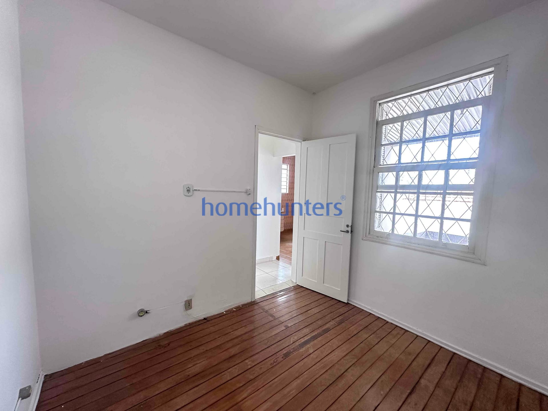 Casa à venda e aluguel com 3 quartos, 67m² - Foto 12