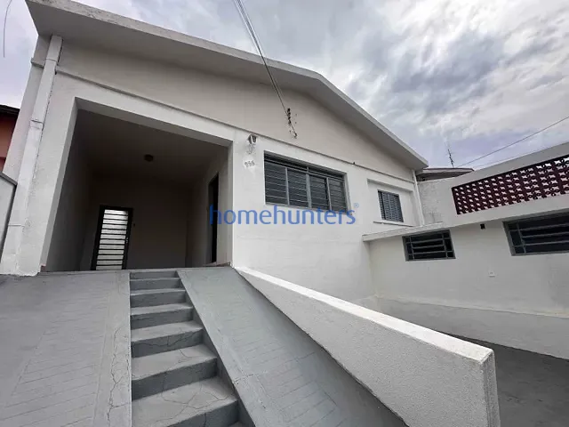 Casa 3 quartos e 1 banheiro, à venda, no bairro Jardim dos Oliveiras em Campinas