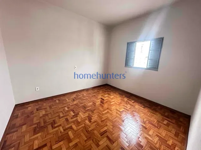 Casa 3 quartos e 1 banheiro, à venda, no bairro Jardim dos Oliveiras em Campinas
