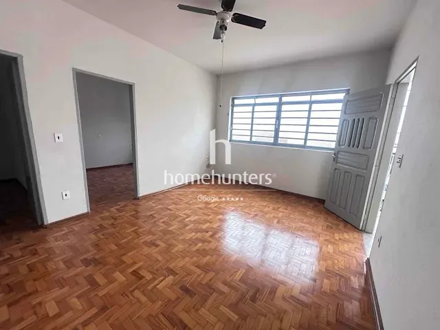 Casa 3 quartos e 1 banheiro, à venda, no bairro Jardim dos Oliveiras em Campinas