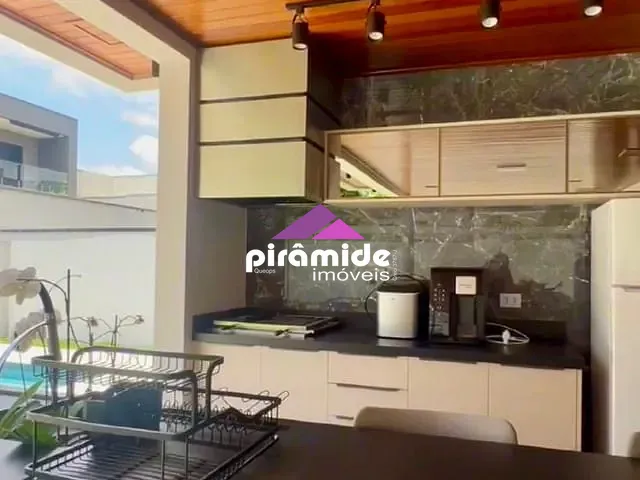 Casa com 480m² 4 quartos e 6 banheiros, à venda ou para alugar, no bairro Urbanova em São José dos Campos