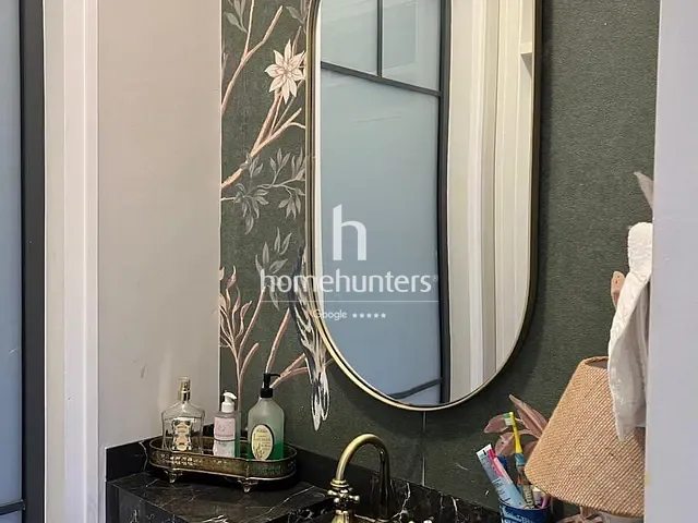 Casa com 443m² 4 quartos e 6 banheiros, à venda, no bairro Loteamento Parque dos Alecrins em Campinas