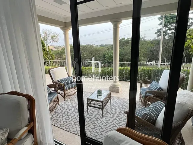 Casa com 443m² 4 quartos e 6 banheiros, à venda, no bairro Loteamento Parque dos Alecrins em Campinas