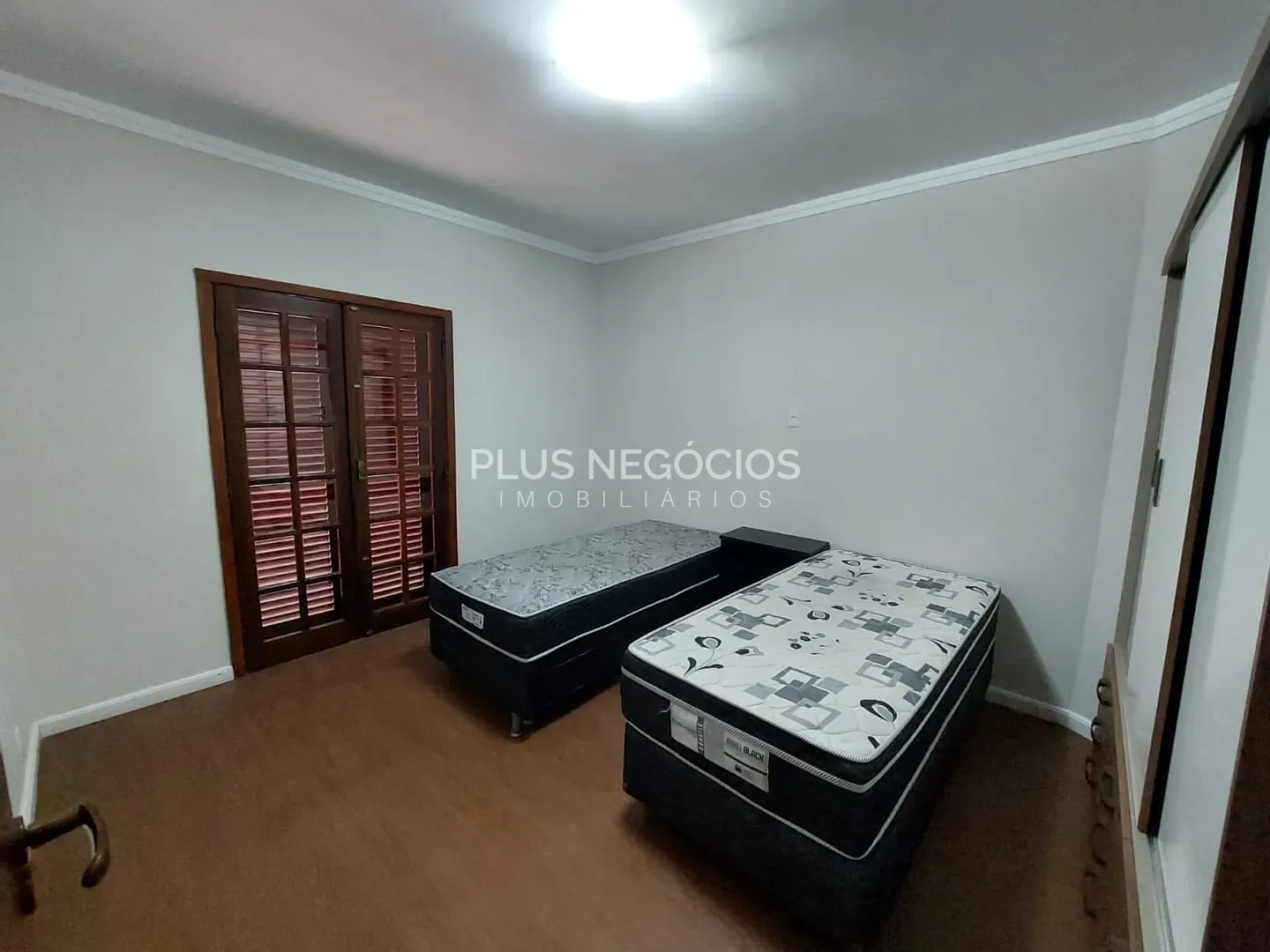 Casa, 4 quartos, 250 m² - Foto 23