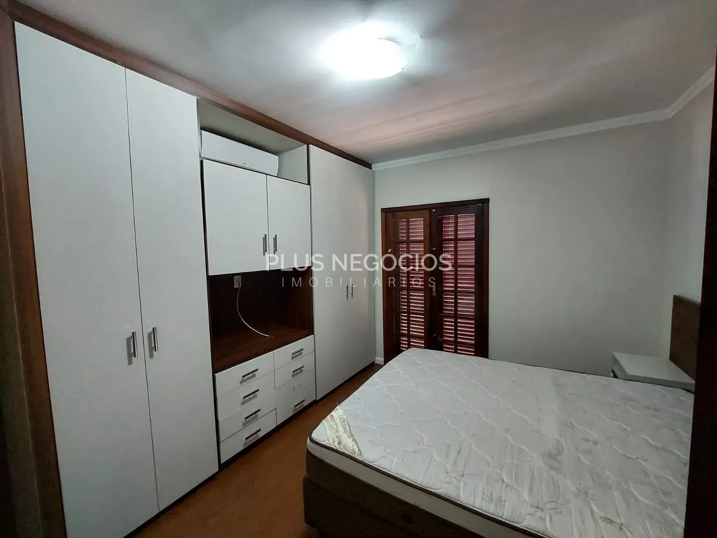 Casa, 4 quartos, 250 m² - Foto 21