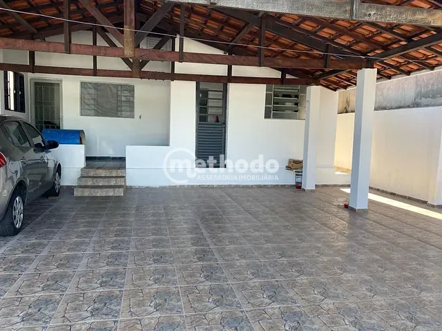 Casa com 300m² 3 quartos e 1 banheiro, à venda, no bairro Parque da Figueira em Campinas