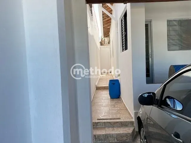 Casa com 300m² 3 quartos e 1 banheiro, à venda, no bairro Parque da Figueira em Campinas