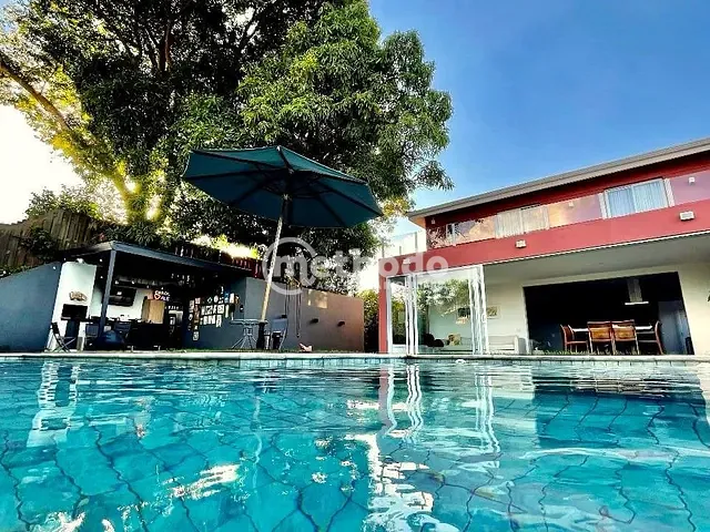 Casa com 694m² 3 quartos e 5 banheiros, à venda, no bairro Barão Geraldo em Campinas