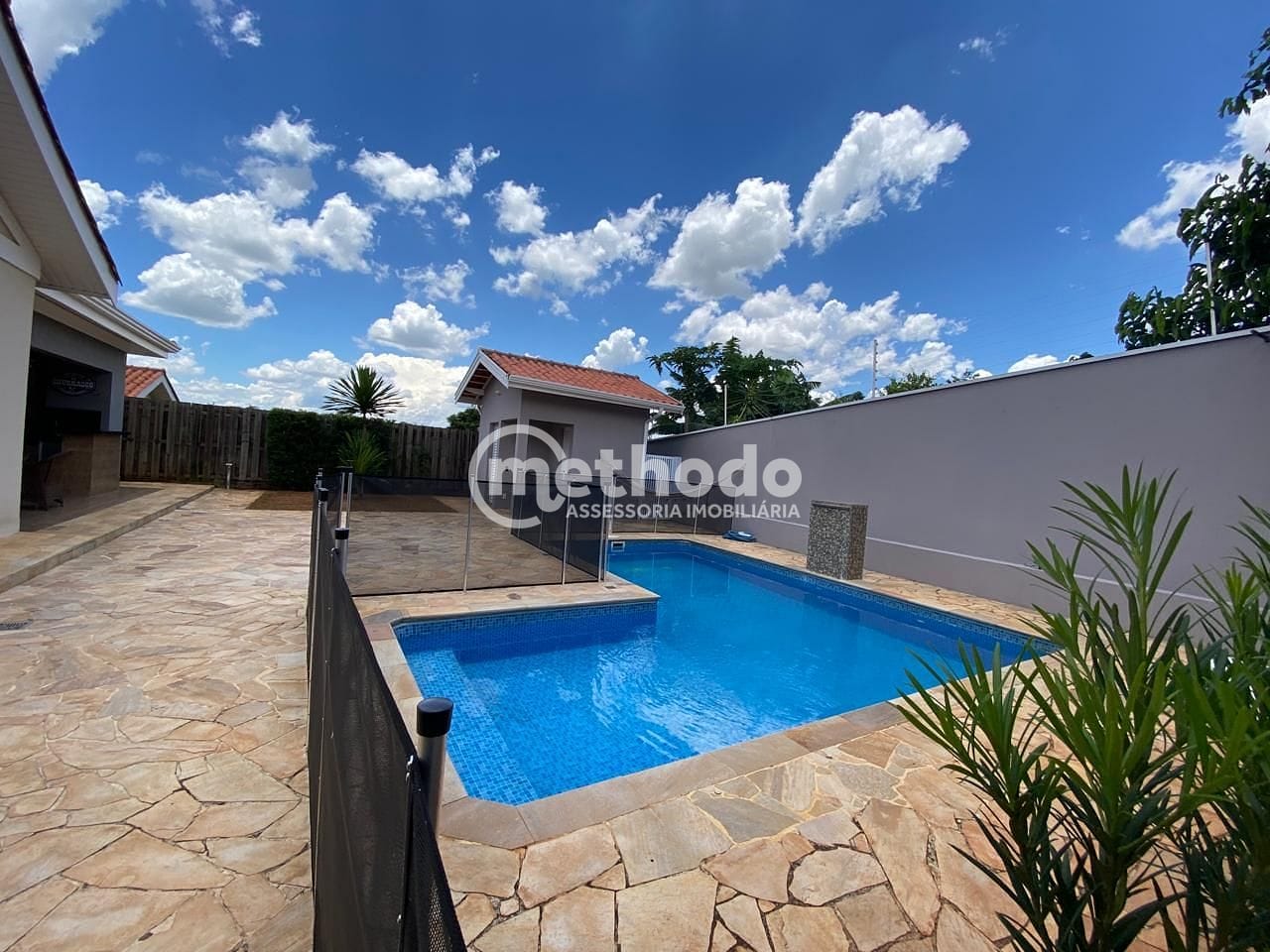 Casa, 3 quartos, 230 m² - Foto 36