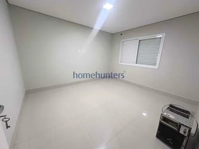 Casa 5 quartos e 7 banheiros, à venda ou para alugar, no bairro Parque Nova Campinas em Campinas