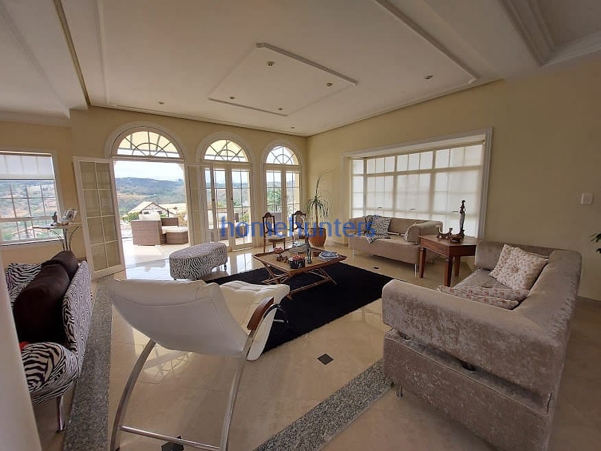 Casa à venda com 5 quartos, 550m² - Foto 11