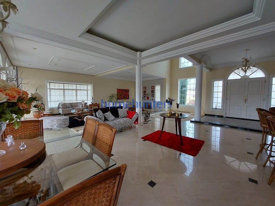 Casa à venda com 5 quartos, 550m² - Foto 9