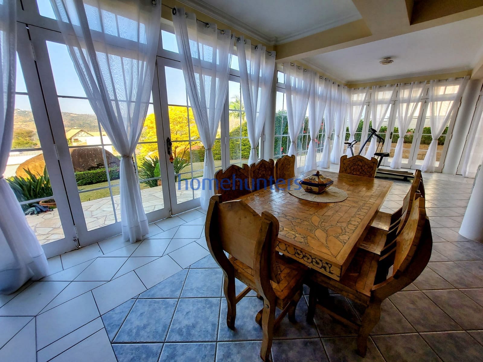 Casa à venda com 5 quartos, 550m² - Foto 24