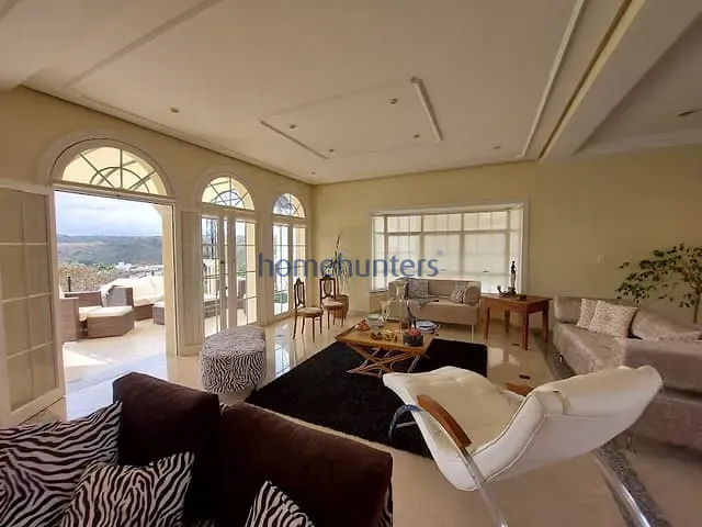 Casa 5 quartos e 7 banheiros, à venda, no bairro Pinheiro em Valinhos