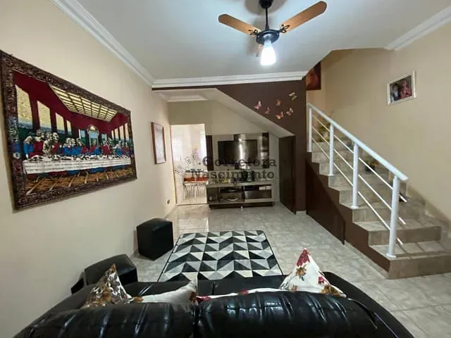 Casa com 110m² 2 quartos e 3 banheiros, à venda, no bairro Jardim Altos de Santana I em Jacareí