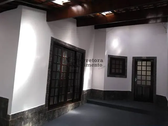 Casa 2 quartos e 2 banheiros, à venda, no bairro Jardim Santa Marina em Jacareí