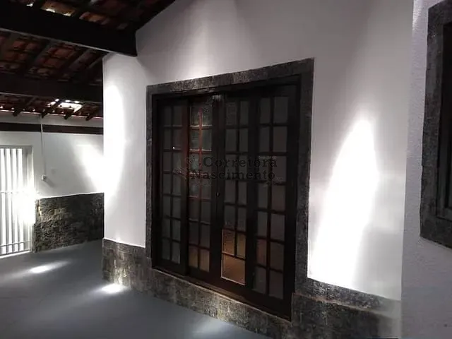 Casa 2 quartos e 2 banheiros, à venda, no bairro Jardim Santa Marina em Jacareí