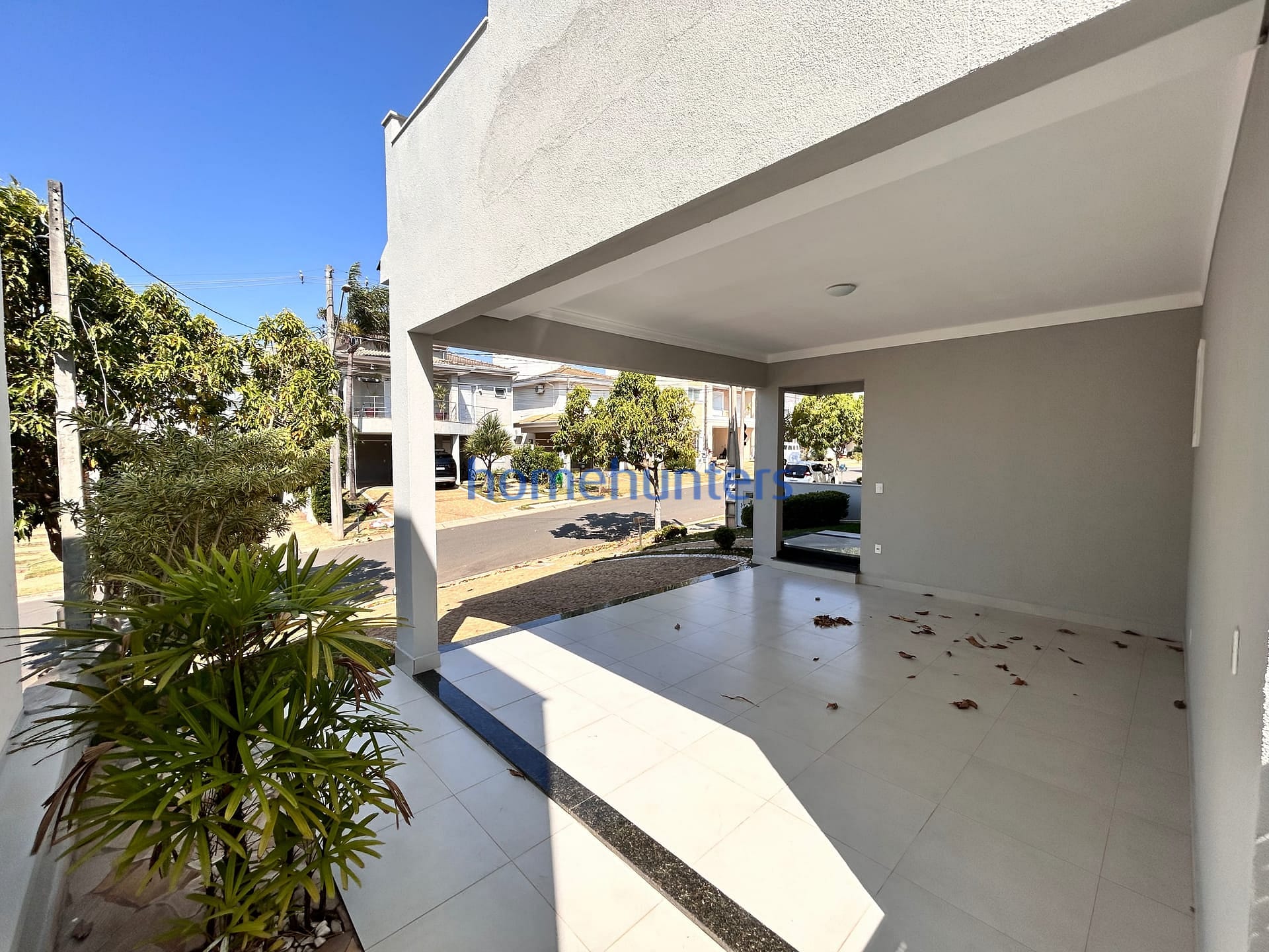 Casa para alugar com 4 quartos, 244m² - Foto 16