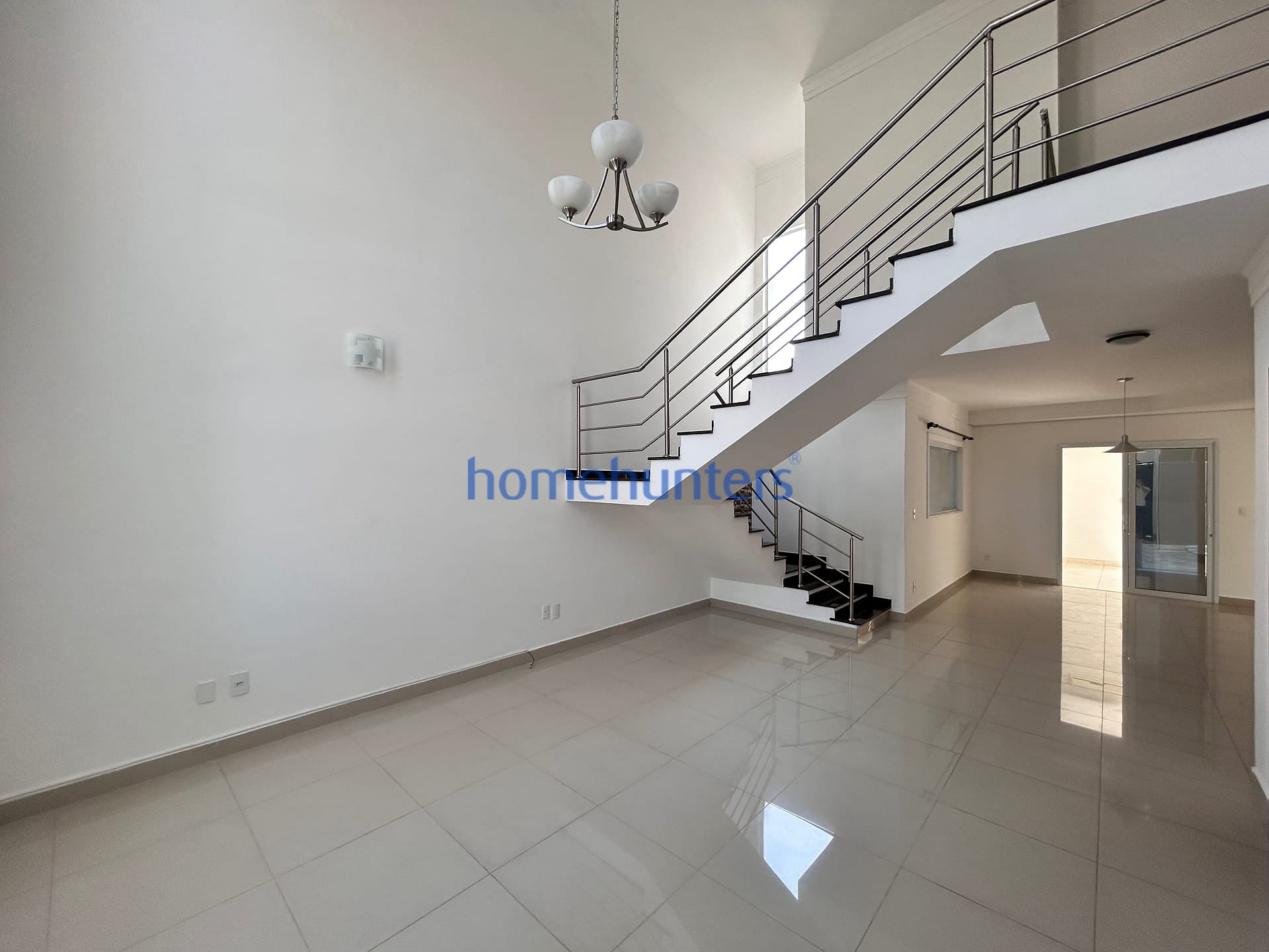Casa para alugar com 4 quartos, 244m² - Foto 5
