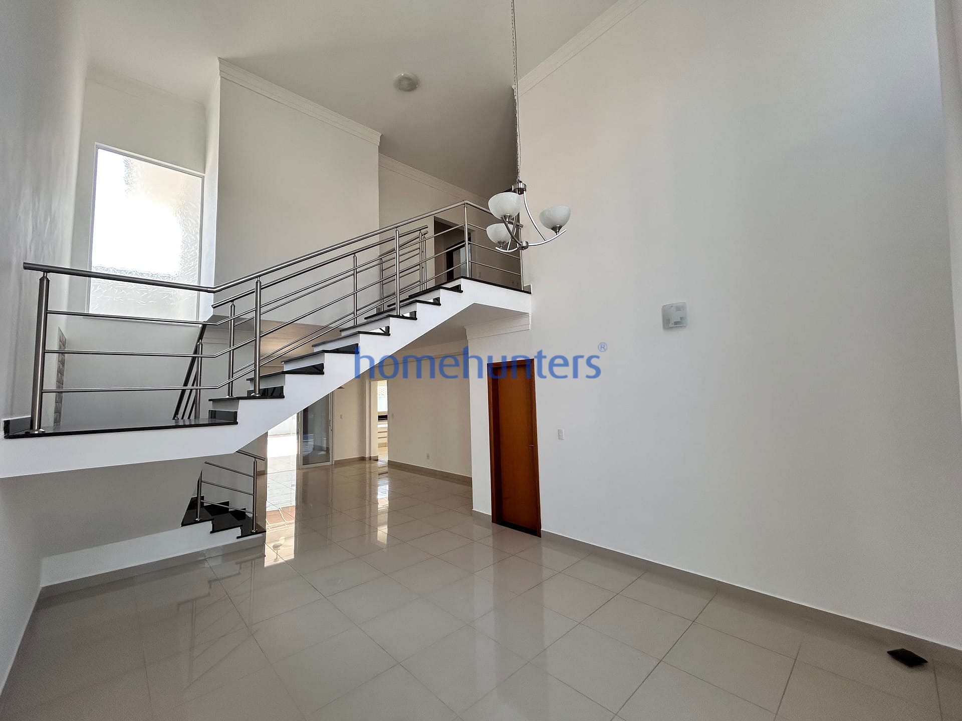 Casa para alugar com 4 quartos, 244m² - Foto 53