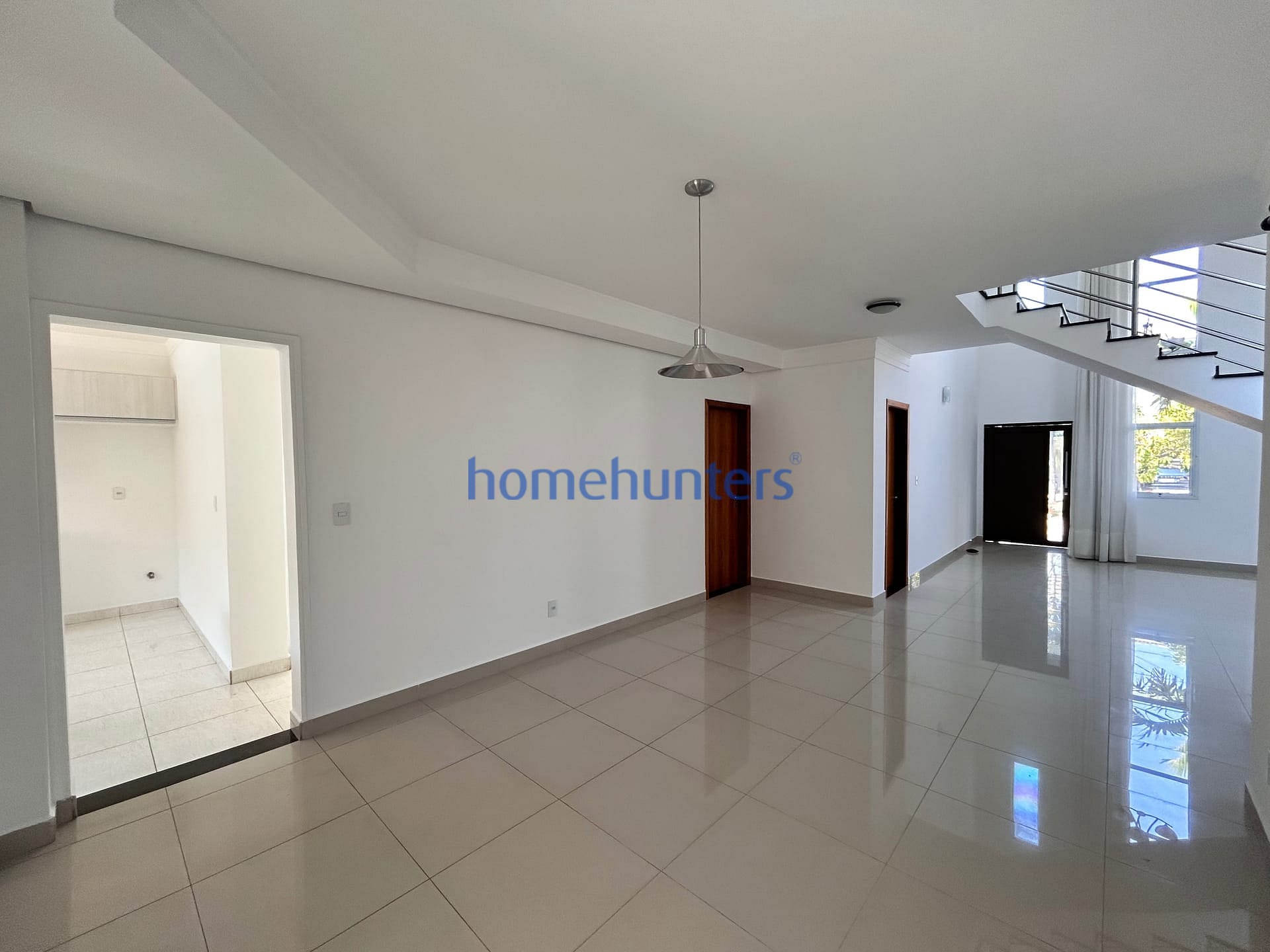 Casa para alugar com 4 quartos, 244m² - Foto 19