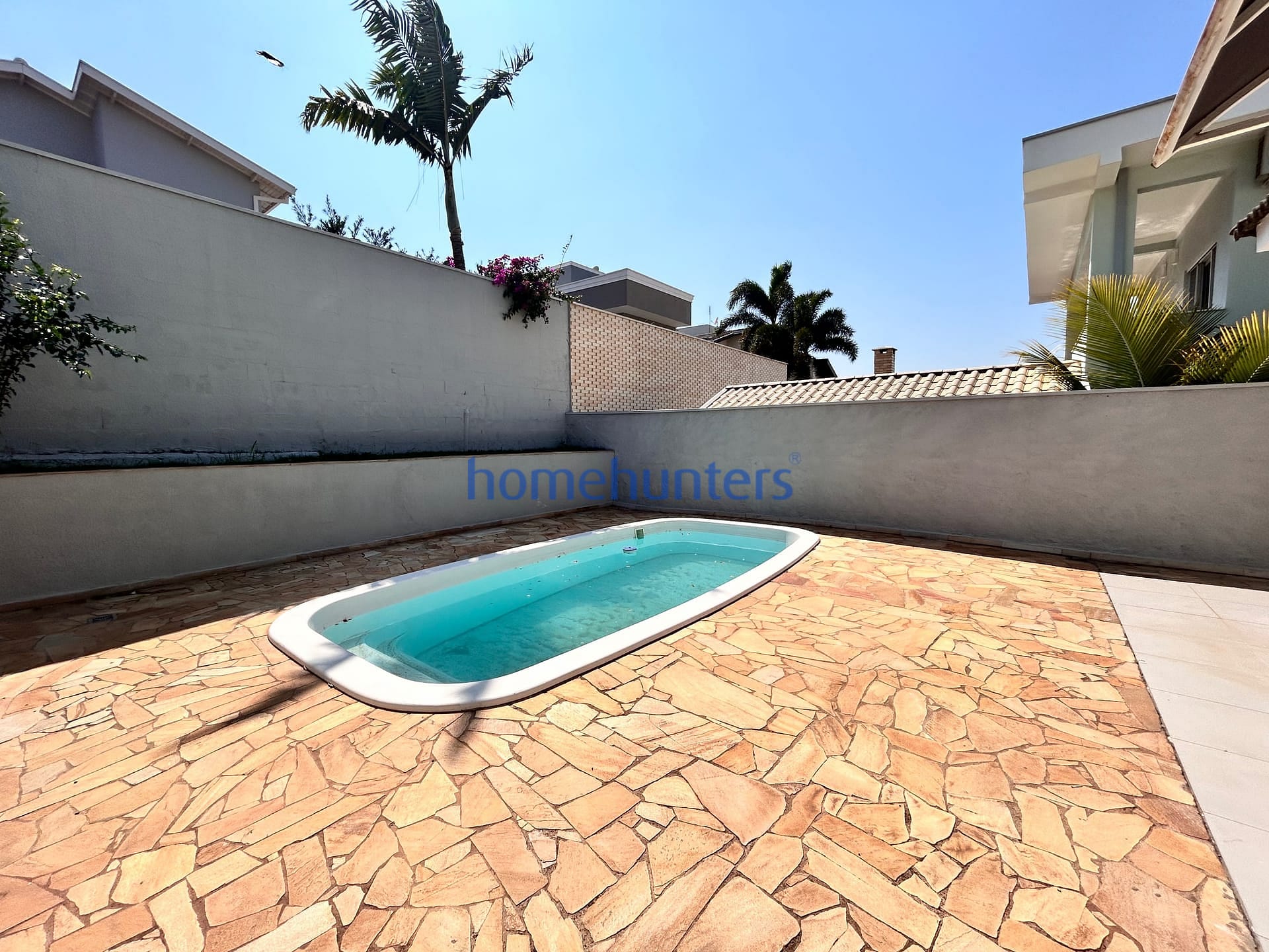 Casa para alugar com 4 quartos, 244m² - Foto 26