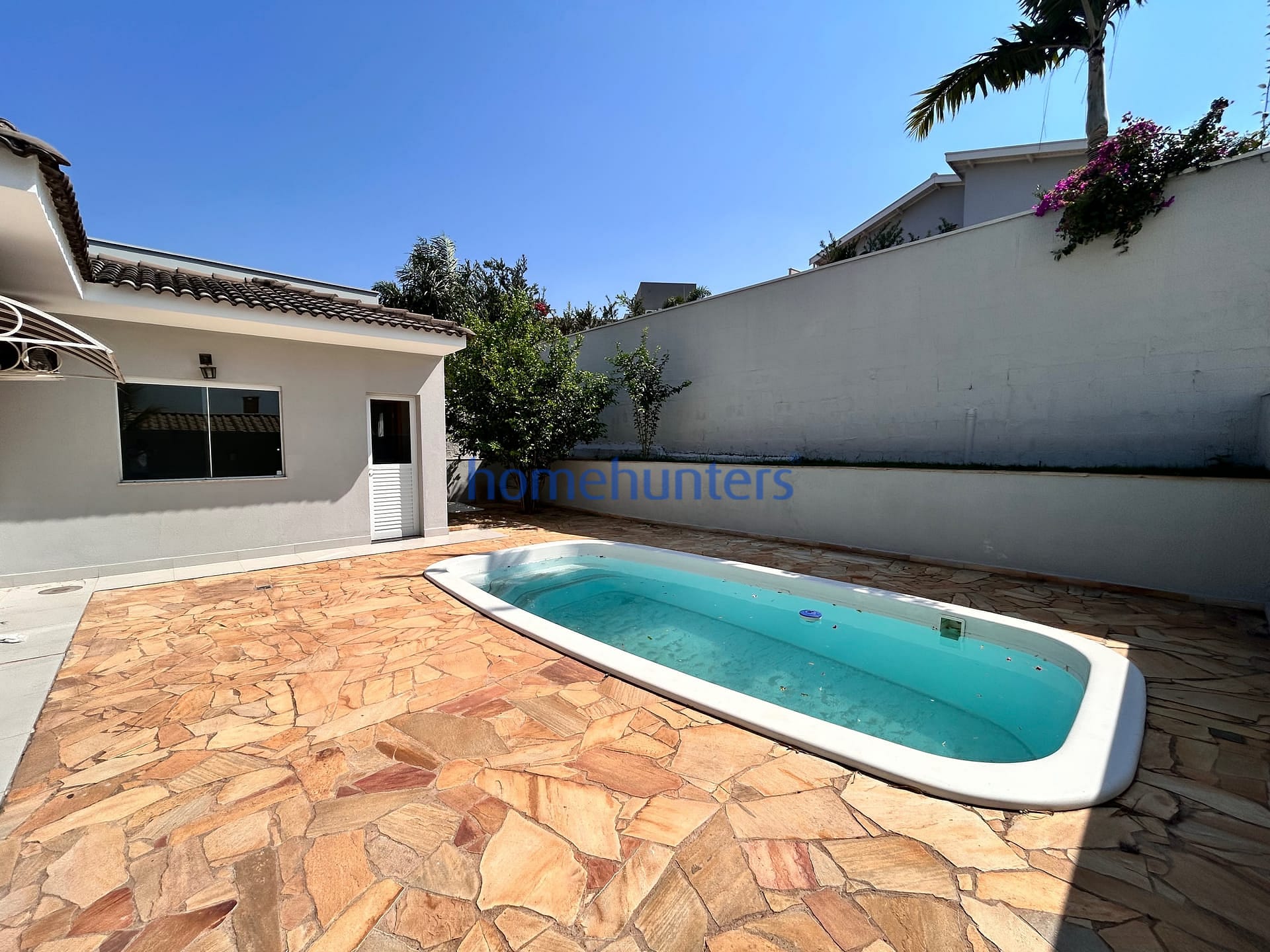 Casa para alugar com 4 quartos, 244m² - Foto 27