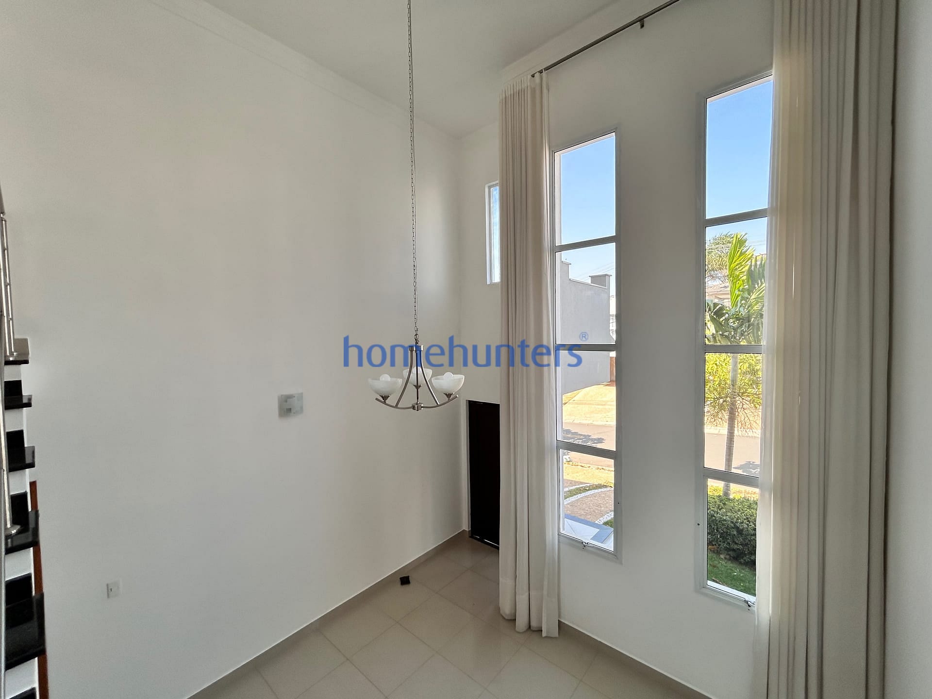 Casa para alugar com 4 quartos, 244m² - Foto 35