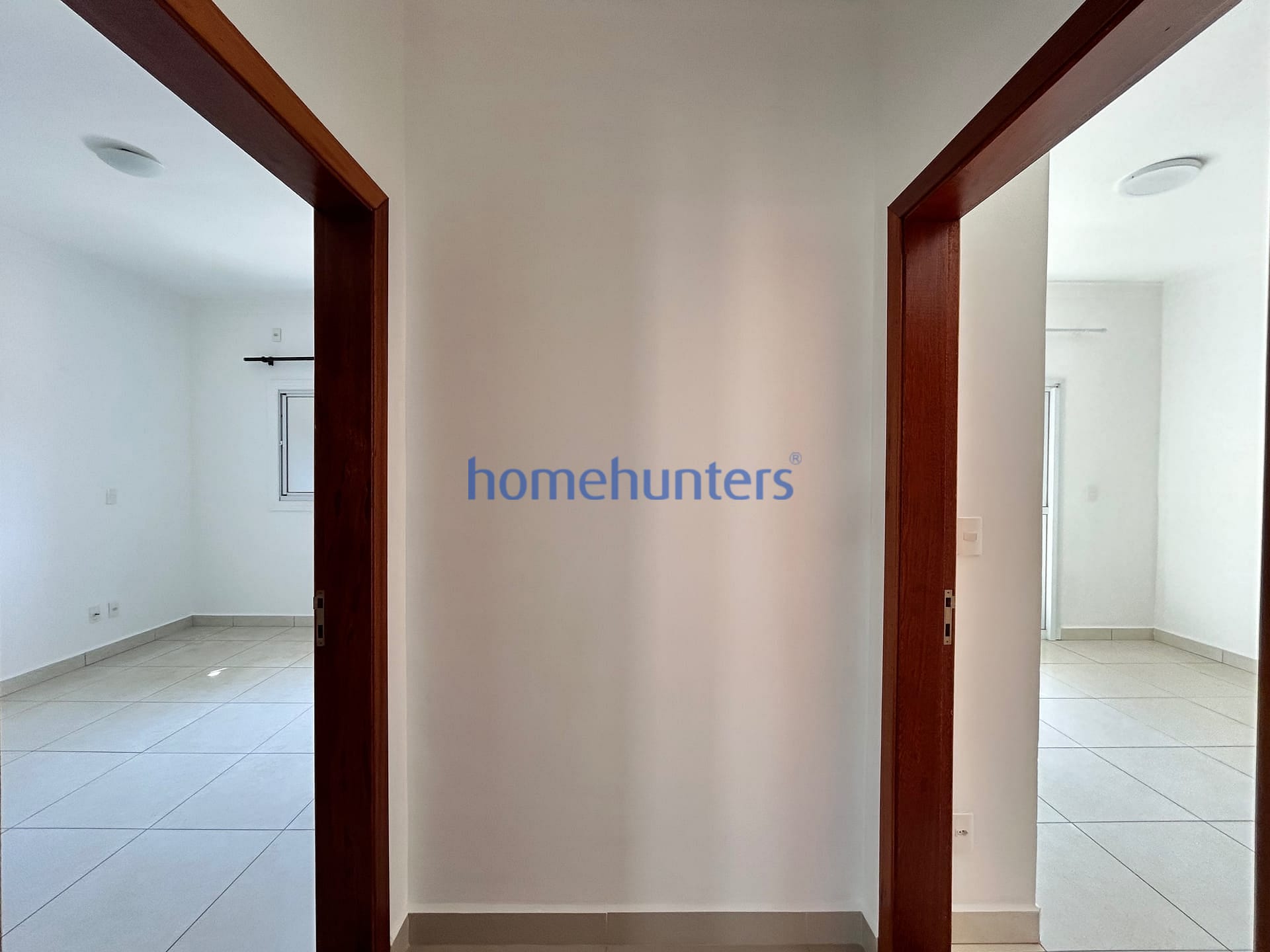 Casa para alugar com 4 quartos, 244m² - Foto 47