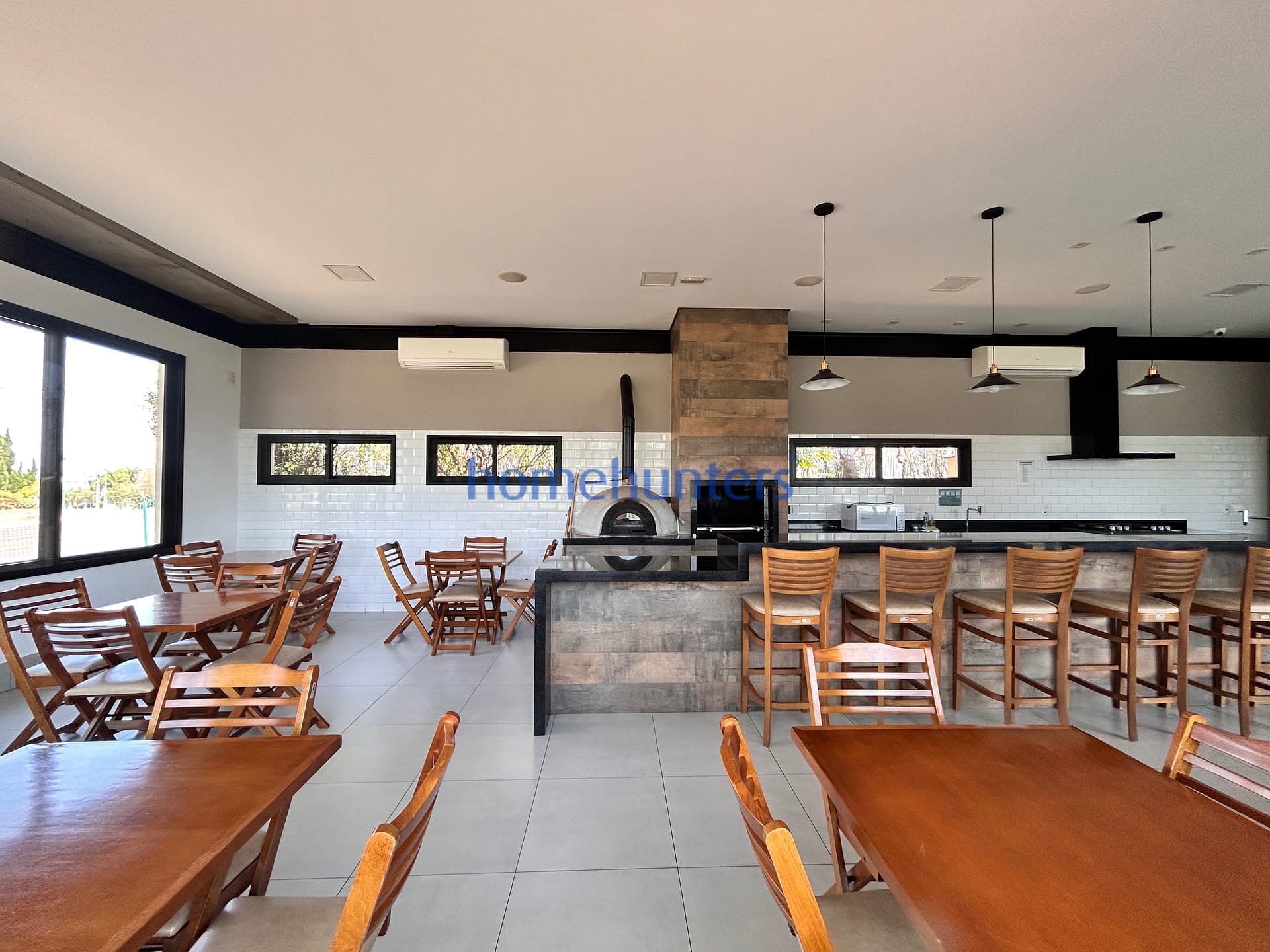 Casa para alugar com 4 quartos, 244m² - Foto 60