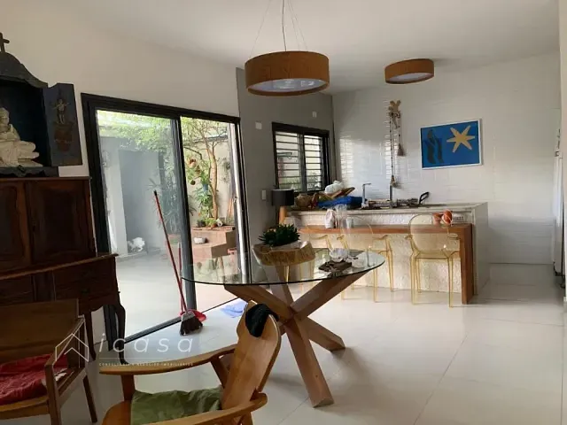Casa com 250m² 3 quartos e 4 banheiros, à venda, no bairro Residencial Esperança em Caçapava
