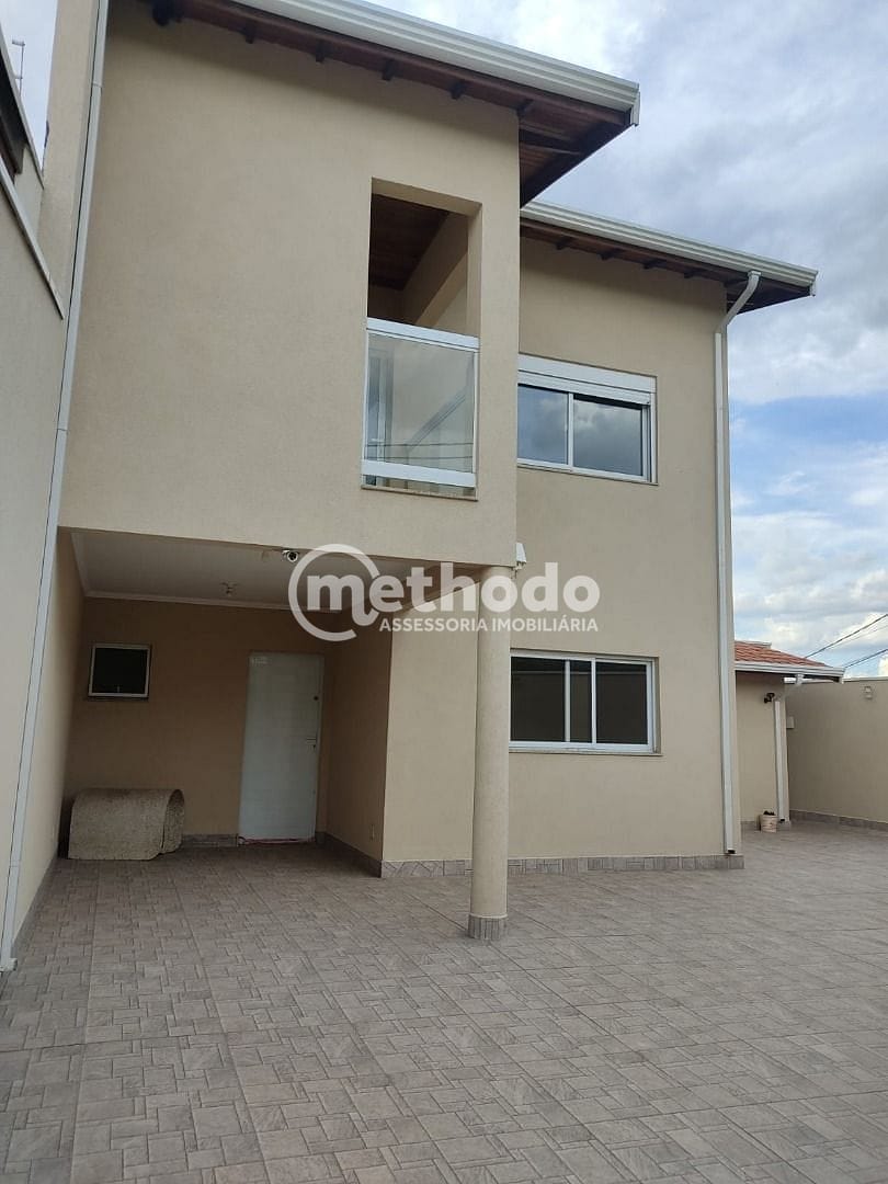 Casa, 3 quartos, 184 m² - Foto 2