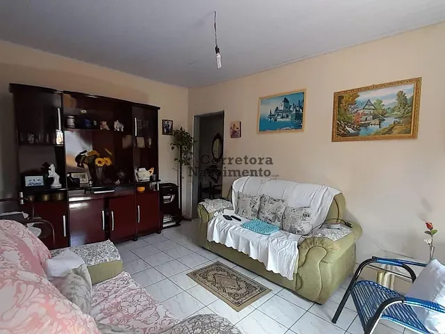 Casa com 350m² 2 quartos e 1 banheiro, à venda, no bairro Jardim Califórnia em Jacareí