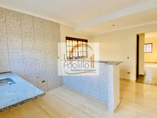 Casa com 125m² 2 quartos e 2 banheiros, à venda, no bairro Jardim das Palmeiras em Atibaia